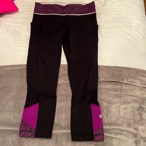 Lululemon Cropped Legging with Purple Detail